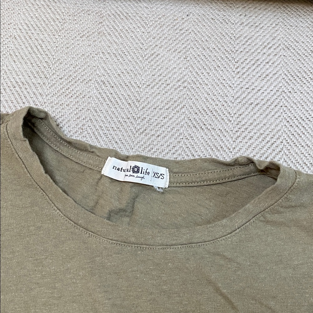 Natural Life Cropped Tee - Picture 3 of 6
